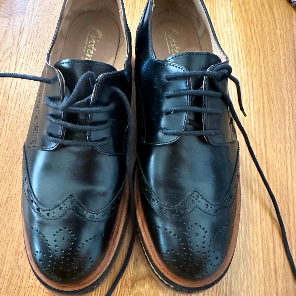 l’intervalle black lace up loafers- LIKE NEW!!